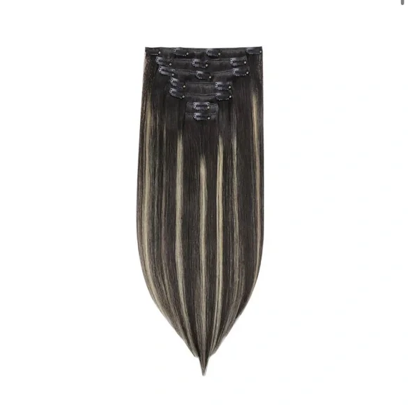 20 inch goo goo human hair clip-in extensions! PLEASE CONSULT BEFORE PURCHASING
